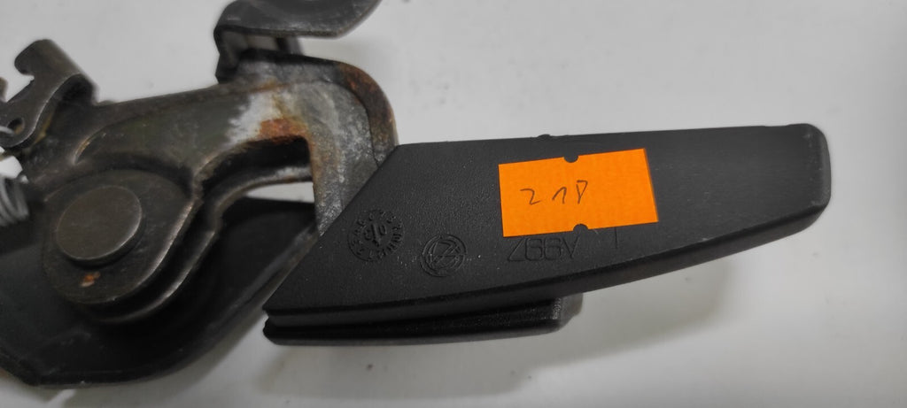 Alfa Romeo 156 2.4JTD 2004 LHD Trunk/ Boot/ Fuel Cap Release Handle