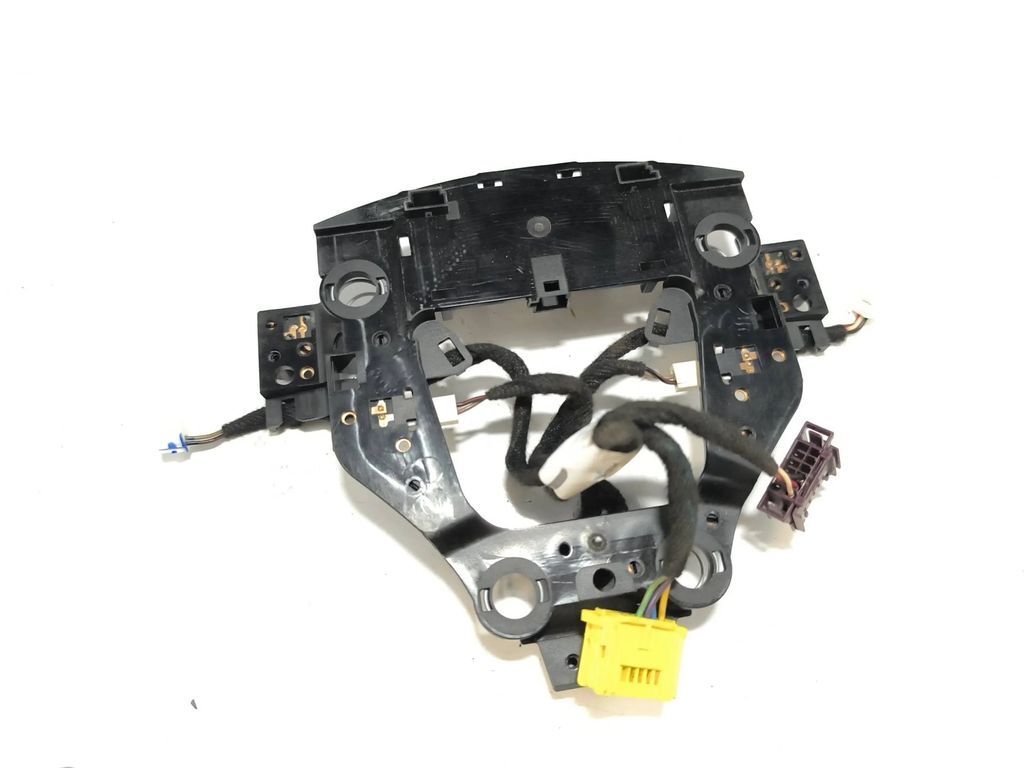 Tesla Model X 2018 Steering wheel plate 3349180100 