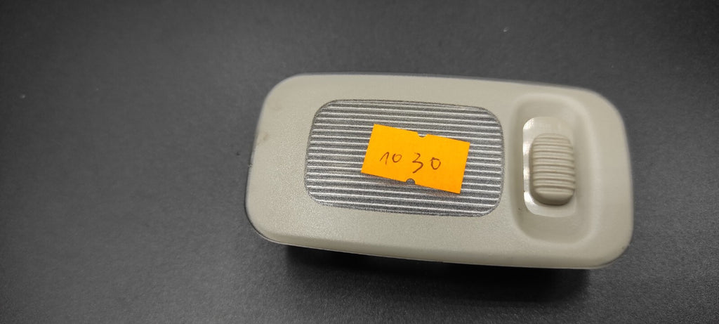 Alfa Romeo 156 2.4D JTD 110kW 2001 Rear Interior Roof Reading Light 60607883