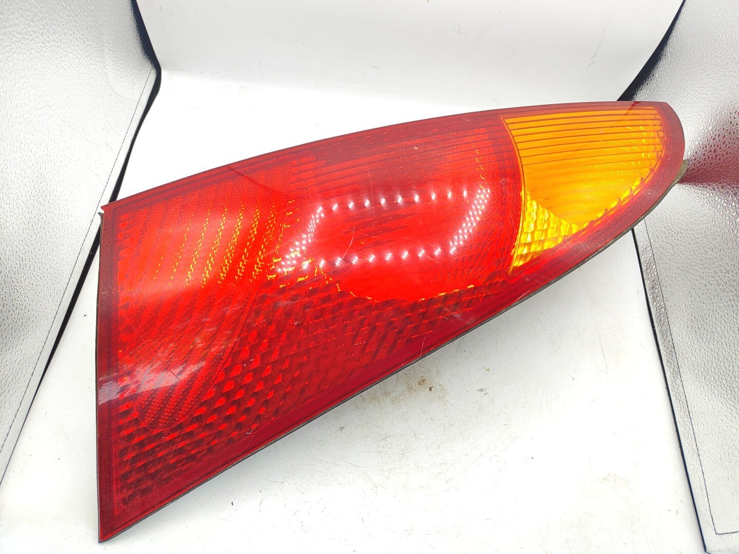 Ford Focus MK1 Hatchback 2001 LHD Rear Left Side Taillight Lamp Light XS4113405A