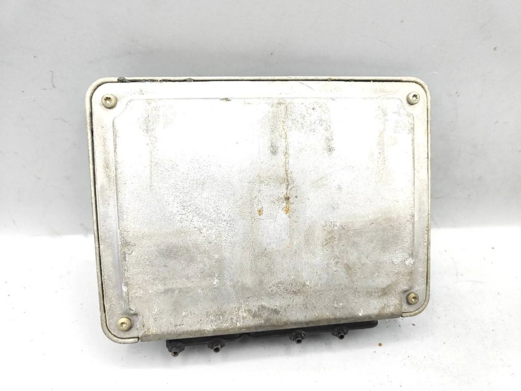 Volkswagen VW Bora 1.9TDI 1999 Engine control unit module ECU 038906018BL 