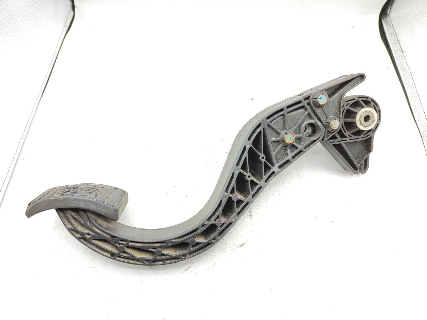 Alfa Romeo 159 Brera 2.4JTDm Diesel 2009 LHD Gearbox Clutch Pedal 3809391012