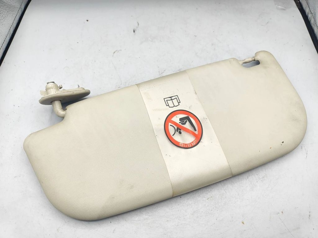 Alfa Romeo 147 Facelift 1.9JTD 2006 LHD Front Right side sun visor 