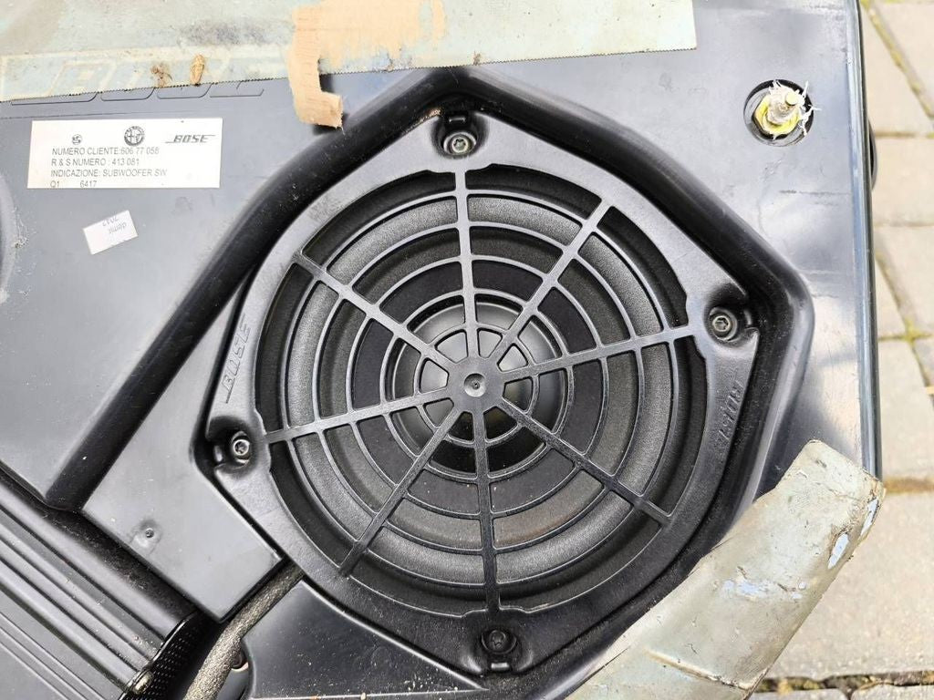 Alfa Romeo 156 SW 2005 Bose Subwoofer speaker 60677058 