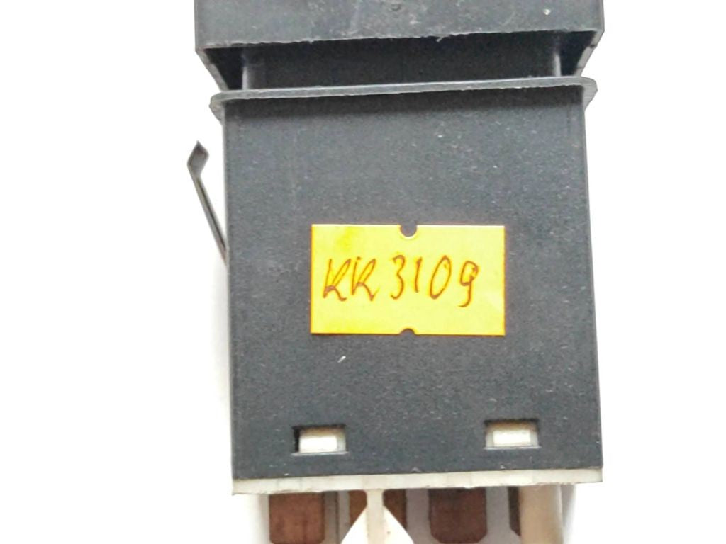 Audi 80 90 S2 B4 1993 Fog light switch 893941563 