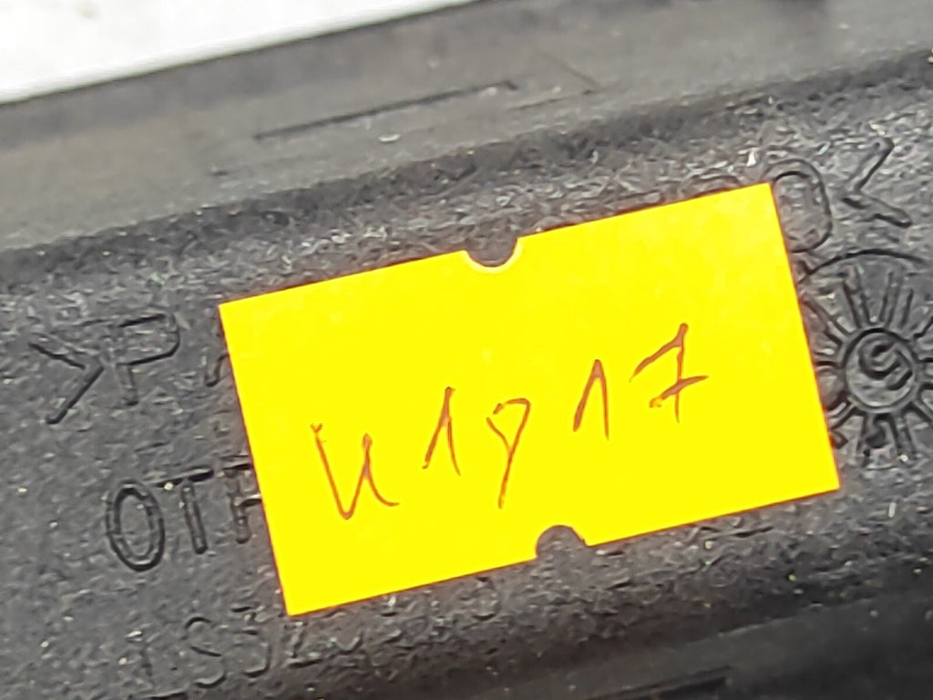 Alfa Romeo 147 1.9JTD 16V 2007 Front Ashtray insert LS325913