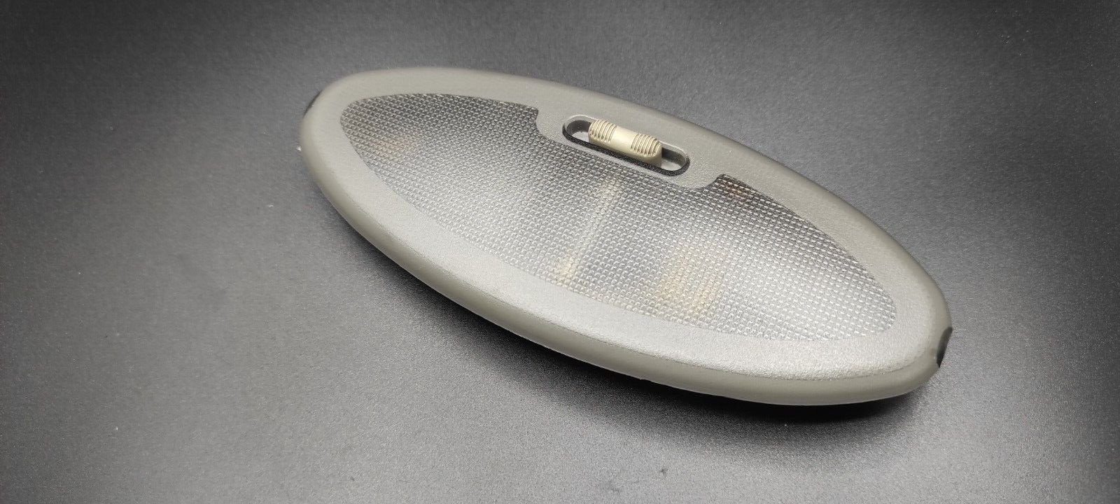 Alfa Romeo 147 / GT 1.9JTD 110kW 2006 Rear Interior Roof Reading Light 0881700