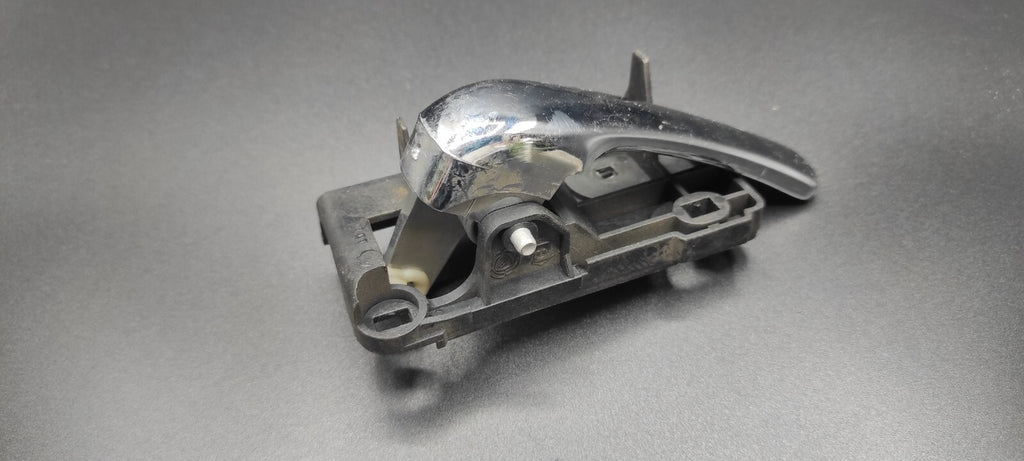 Alfa Romeo 147 1.9JTD 8V 2004 Rear Right Door Opening Inner Handle 46736145