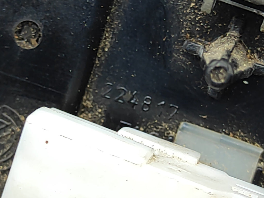 Alfa Romeo 156 114kW PREFACELIFT 2001 LHD Front Dashboard Center Console Ashtray