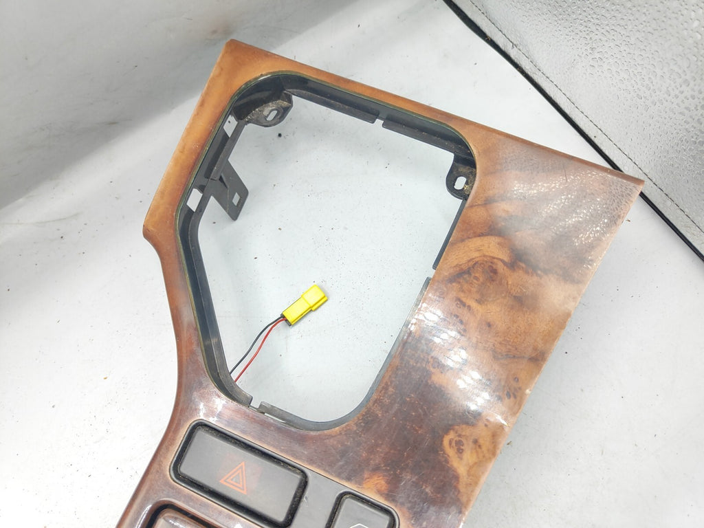 BMW 5 SERIES E39 Center Console Panel Wood Trim 8209847 304670100