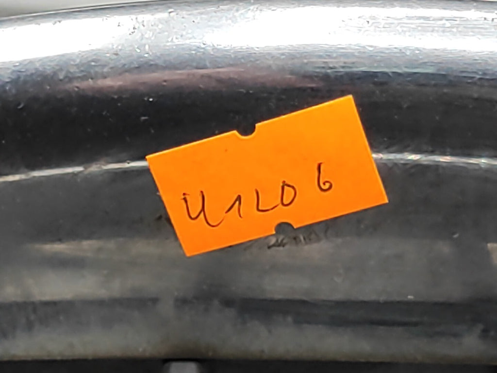 Alfa Romeo 147 2.0TS 110kW 2002 Front Bumper Center Grill Chrome 46556597