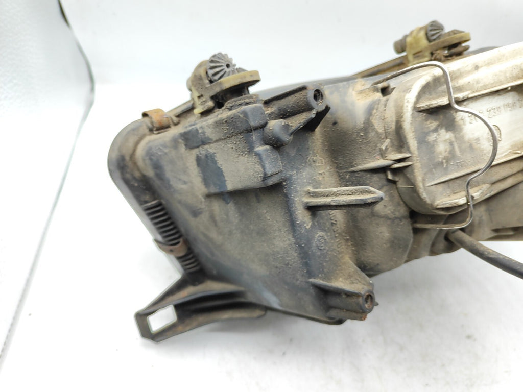 Alfa Romeo 155 1994 LHD Front Right Side Headlight 1305235169