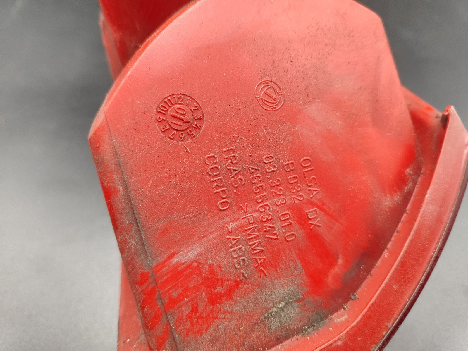 Alfa Romeo 147 1.9JTD 140HP 16V 2001 LHD Rear Right Taillight Lamp 46556347