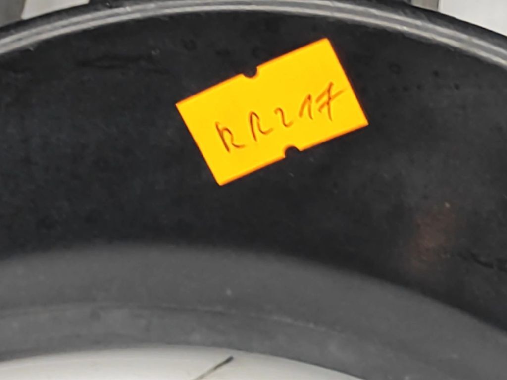 BMW 5 E34 1992 Front left side bumper upper radiator grill 