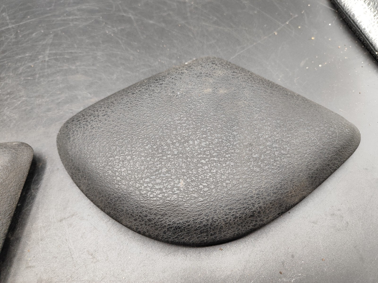 Alfa Romeo GT 1.9JTD 110kW 2008 Front Left Right Center Console Leather Trim Set