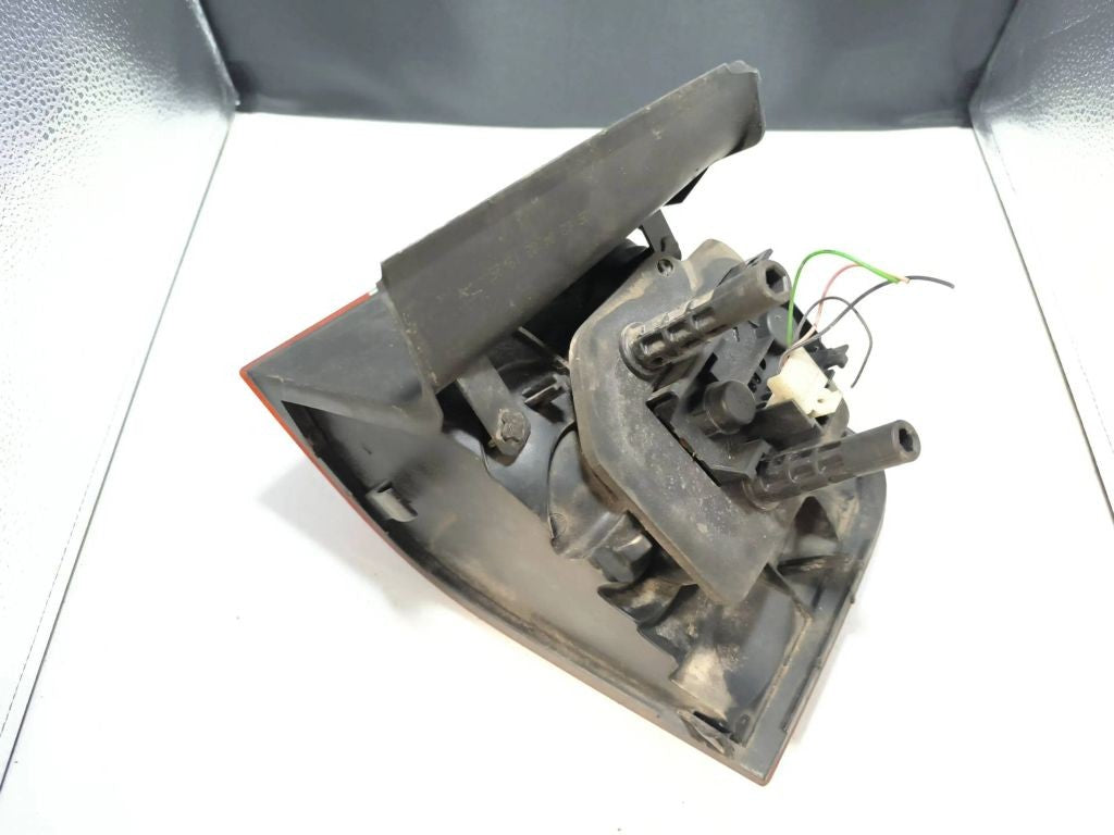 Fiat Stilo 2004 rear tail light lamp 46758989 