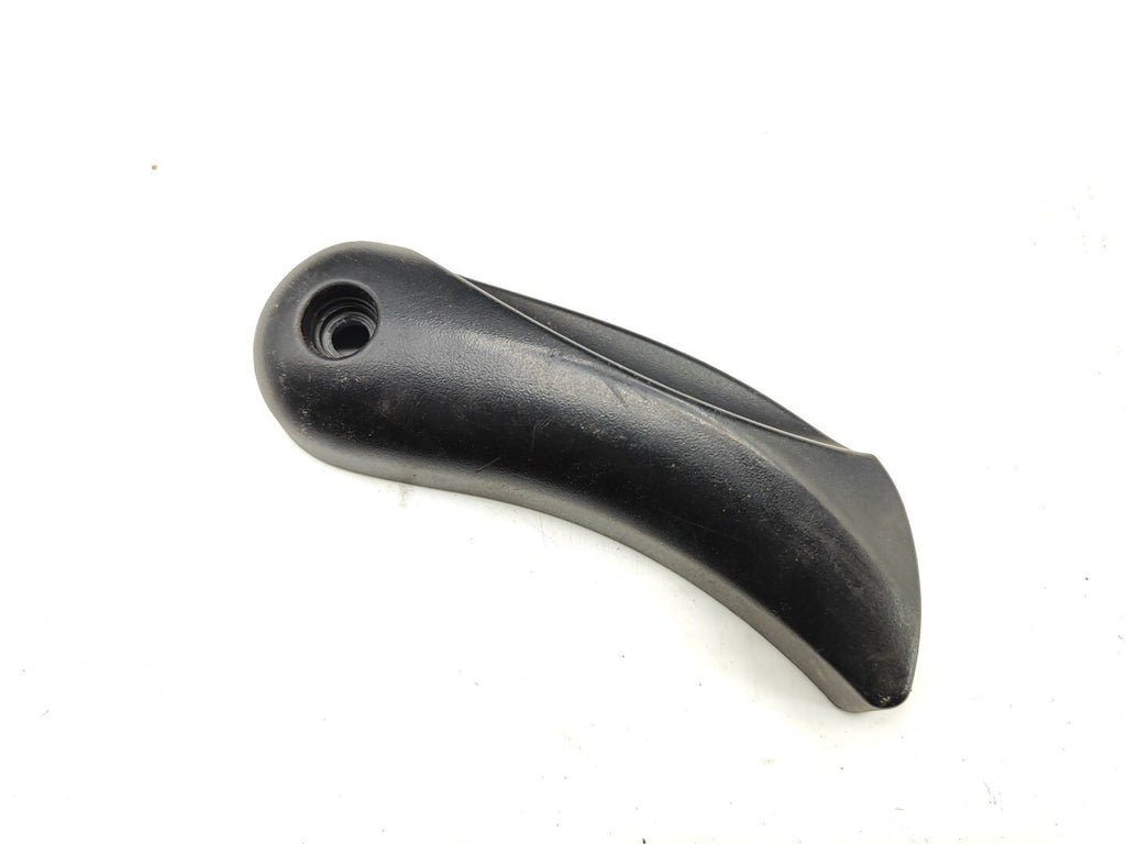 BMW E61 520D Estate 2005 LHD Bonnet Hood Release Handle 7008933 51437008933