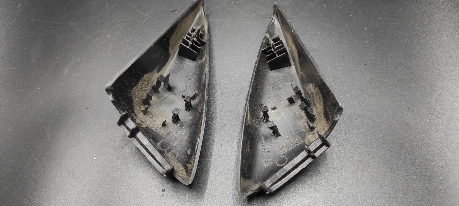 Alfa Romeo 147 1.9JTD 2005 Front Right Left Inner Mirror Cover Set 46742611