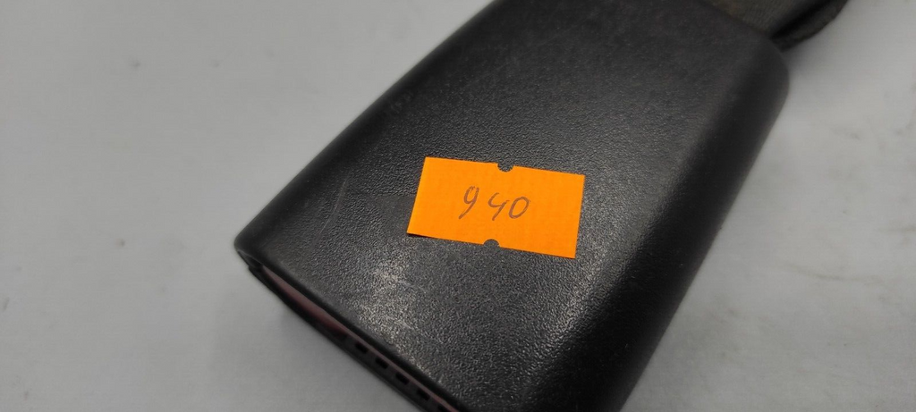 Alfa Romeo 156 1.9JTD 110kW Diesel 2004 Rear Seat Seatbelt Buckle 10448290