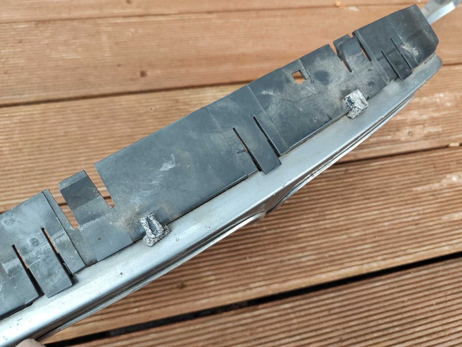 BMW 5 Series E34 1995 Front Bumper Upper Radiator Mesh Grill 1973825 51131973825