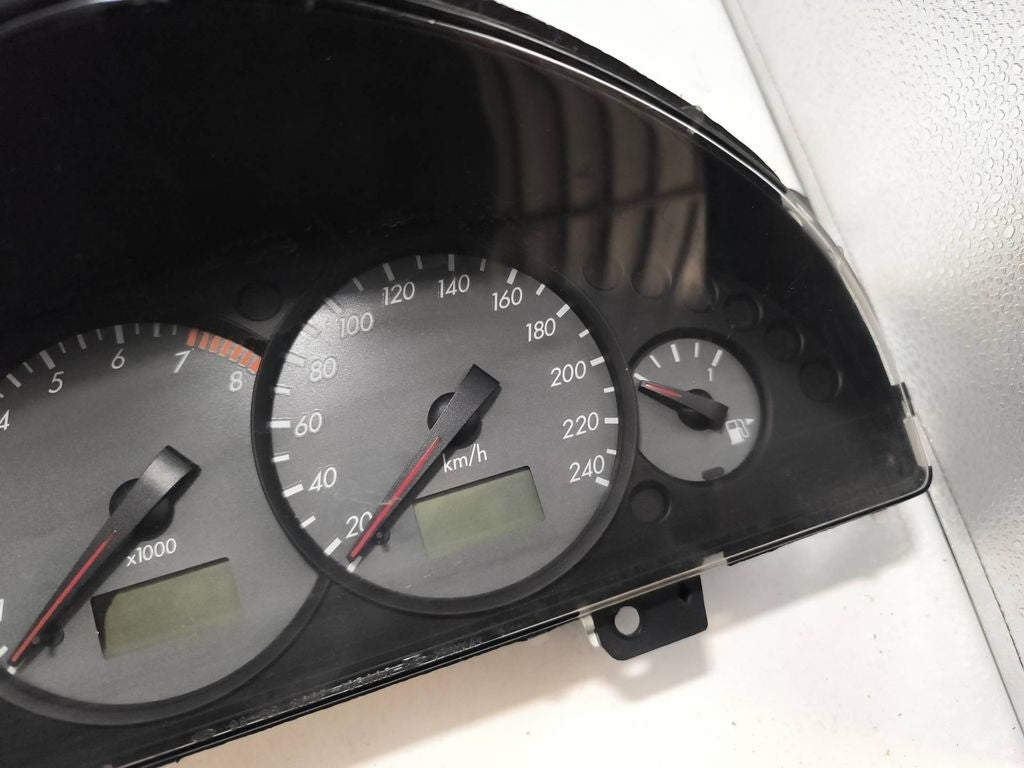 Ford Cougar 1999 Petrol speedometer instrument cluster 98BB10841AG 