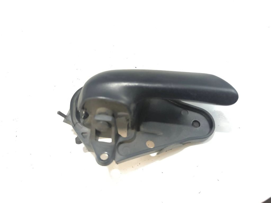 Chrysler Voyager 3.8i 1998 front right door interior open handle 