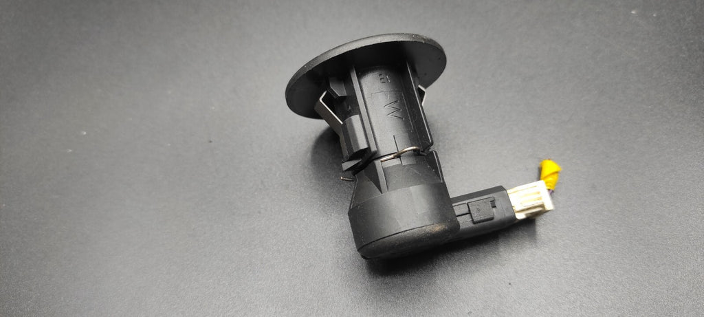 Alfa Romeo 156 2003 LHD Front Right Dash Panel ON OFF Safety Switch 46480451