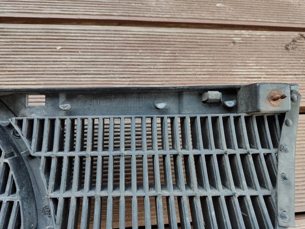 Alfa Romeo 155 Front Upper Mesh Grill 60506207