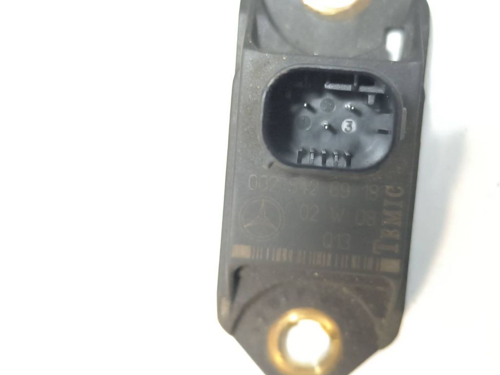 Mercedes-Benz E W211 2003 Acceleration sensor 0025426918 