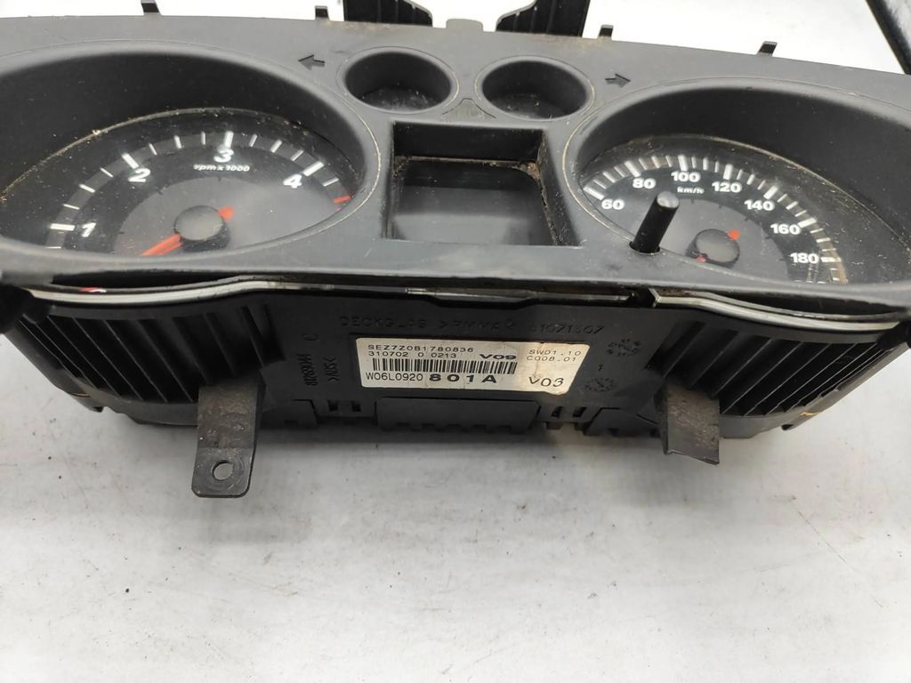 Seat Ibiza III (6L) 2005 Diesel speedometer instrument cluster W06L920801A