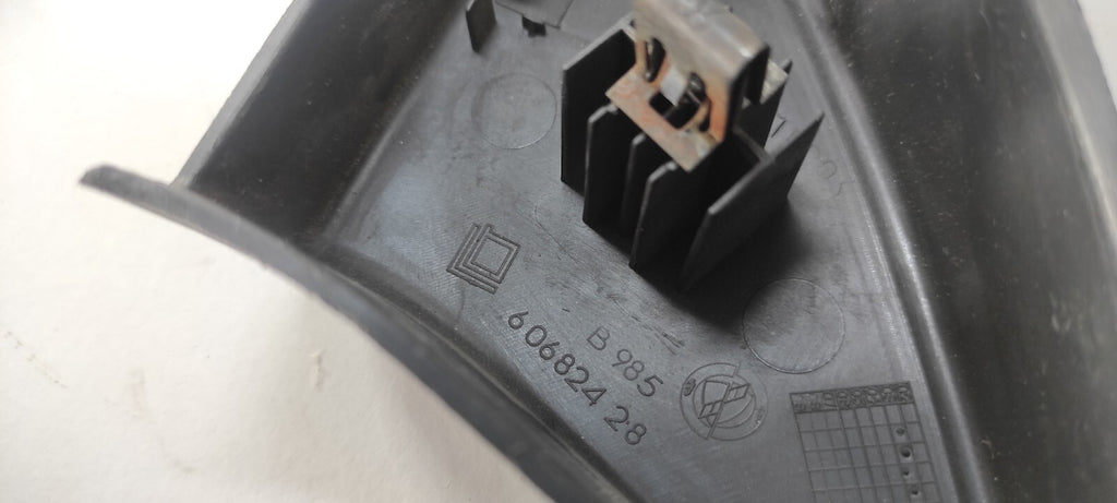 Alfa Romeo GT 1.9JTD Diesel 2004 Front Left Mirror Plastic Trim 60682428