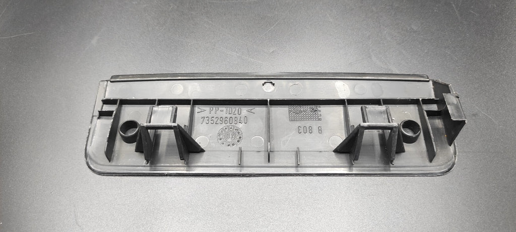 Alfa Romeo 147 1.9JTD 85kW 2004 Rear Additional Brake Light Cover Trim LS376438