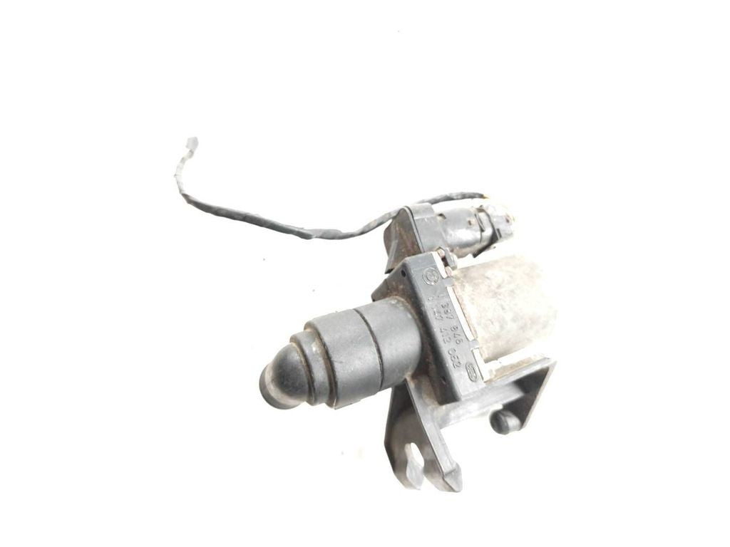 BMW 3 E36 1995 Water heater control valve 1387846 