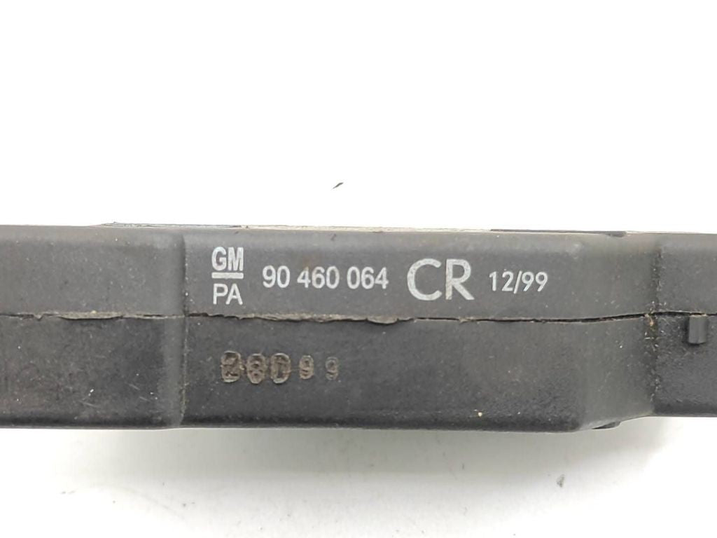 Opel Vectra B 2001 Central locking motor 90460064 