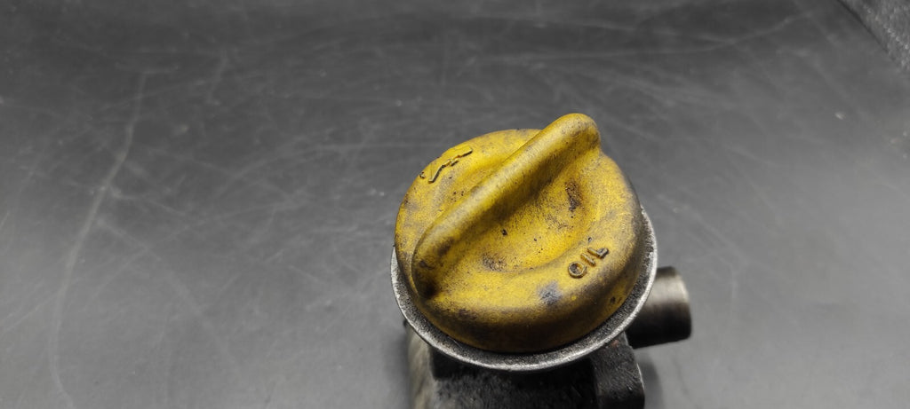 Alfa Romeo GT 1.9JTD 110kW 2004 Diesel Engine Oil Filler Cap 55195251