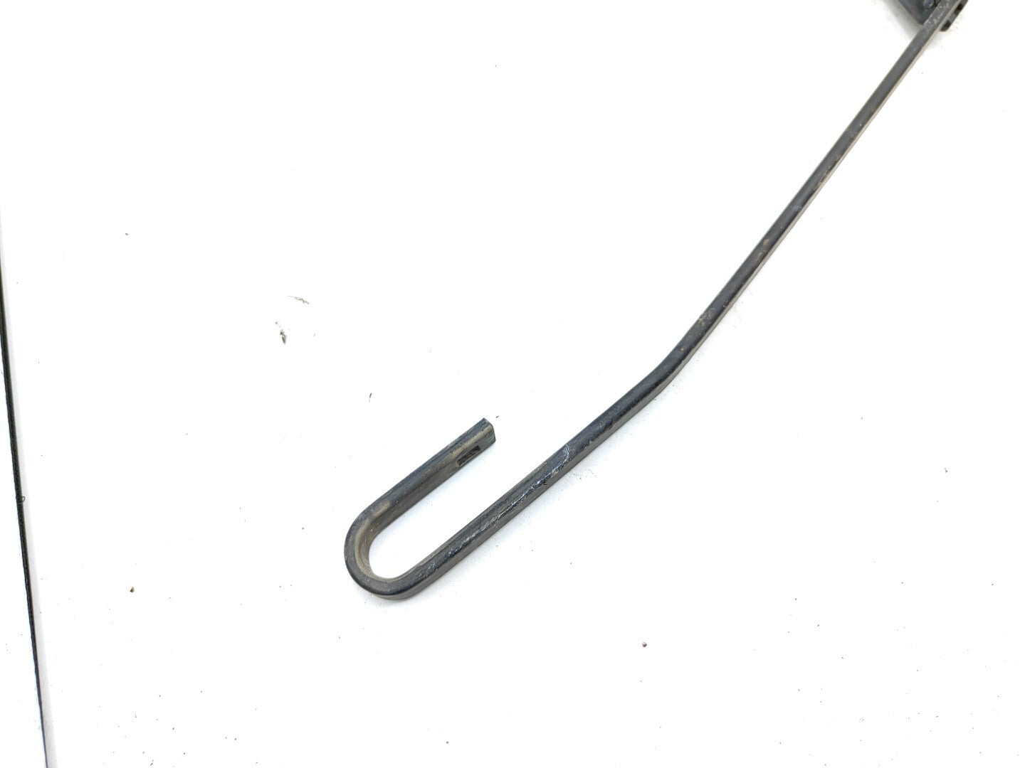 Alfa Romeo 156 2.4JTD SW 2001 LHD Front Right Side Windshield Wiper Blade Arm