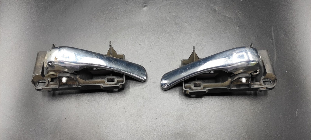 Alfa Romeo 147 1.9JTD 8V 2004 Rear Right Left  Door Opening Inner Handle