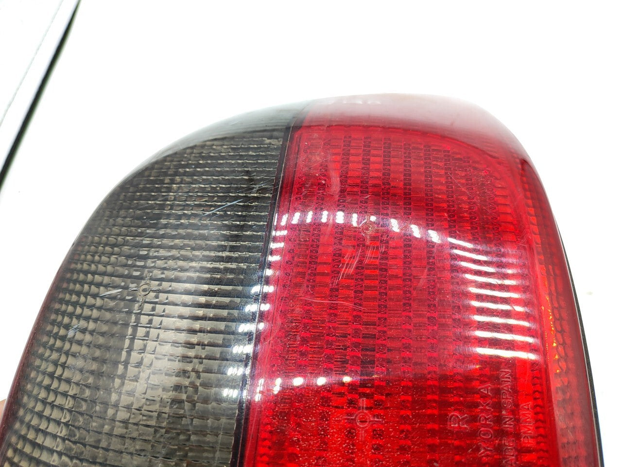 Opel Omega B Sedan 1994 LHD Rear Right Taillight Light 452862