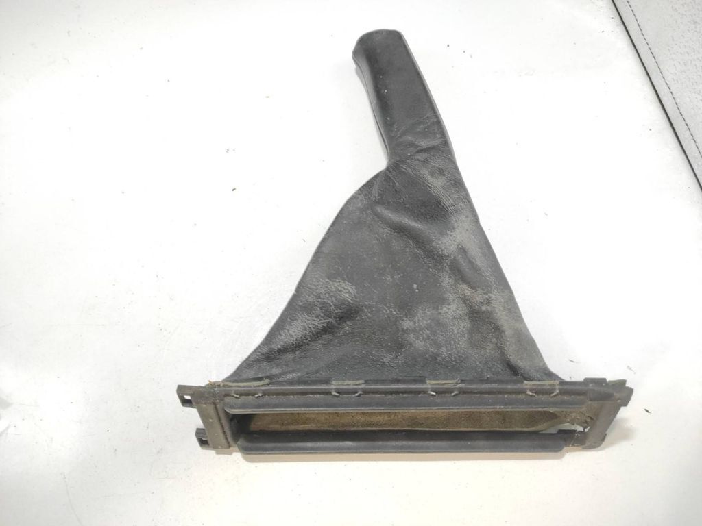 Saab 9-5 2.0T 110kW Petrol 2000 Handbrake trim 