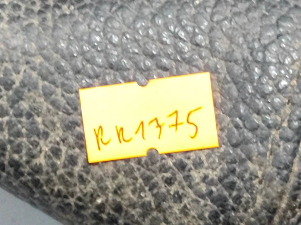 Alfa Romeo 155 1.8i 103kW 1994 Manual Gear lever shifter trim leather  