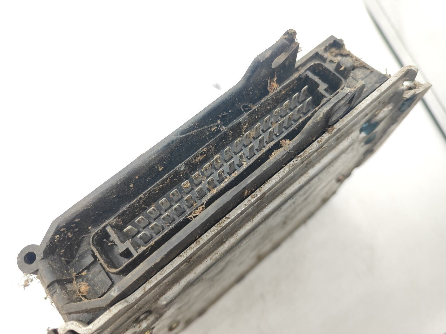 BMW 5 Series E34 Diesel Engine Control Unit Module ECU 0281001077 2242211