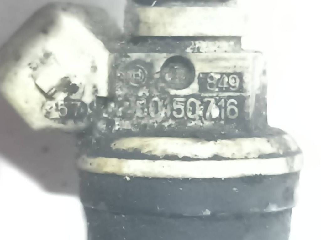 BMW 5 E34 1991 Petrol 6 Cylinder fuel injector 0280150716 