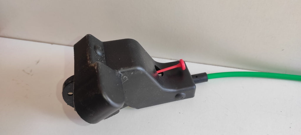 Peugeot 607 3.0i V6 Petrol 2002 Rear Right Seat Lock Latch 9638624577