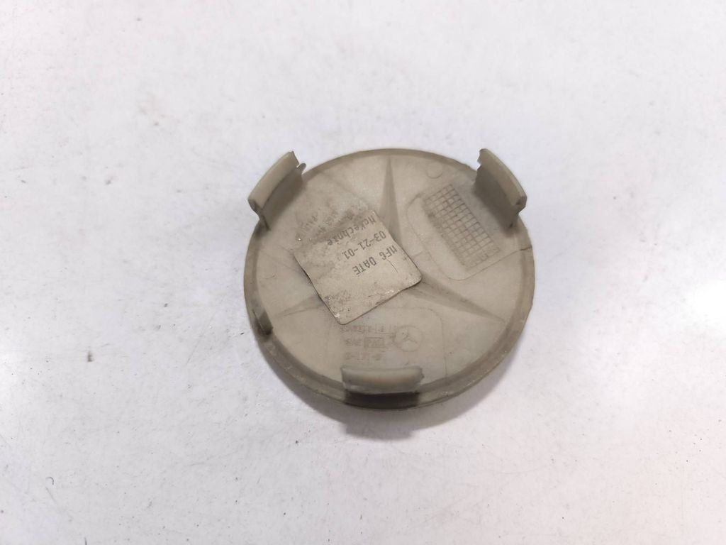 Mercedes-Benz ML W163 2000 Original wheel cap A1634000025 
