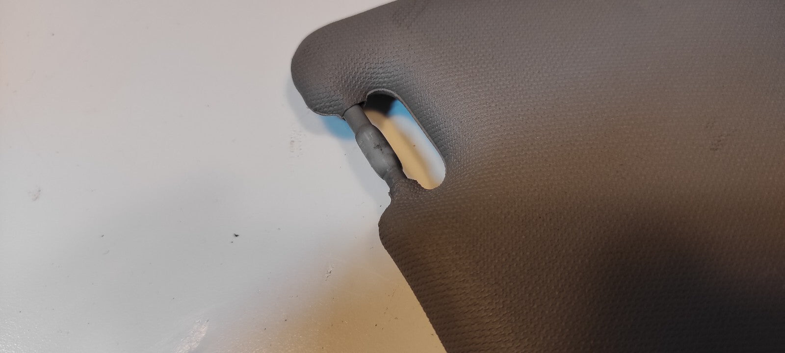 Alfa Romeo 147 2.0 Twinspark 2002 LHD Front Right Sun Visor Cover