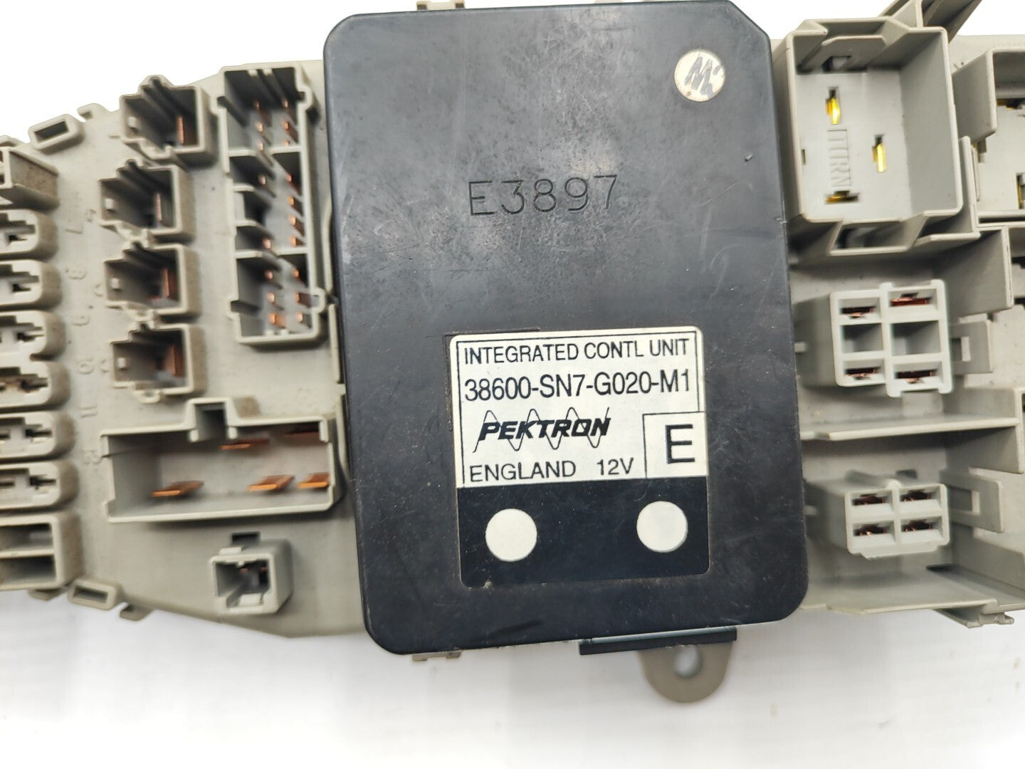 Rover 600 620 618 1995 Fuse Box Control Module 38600SN7G020 38600SN7G020M1