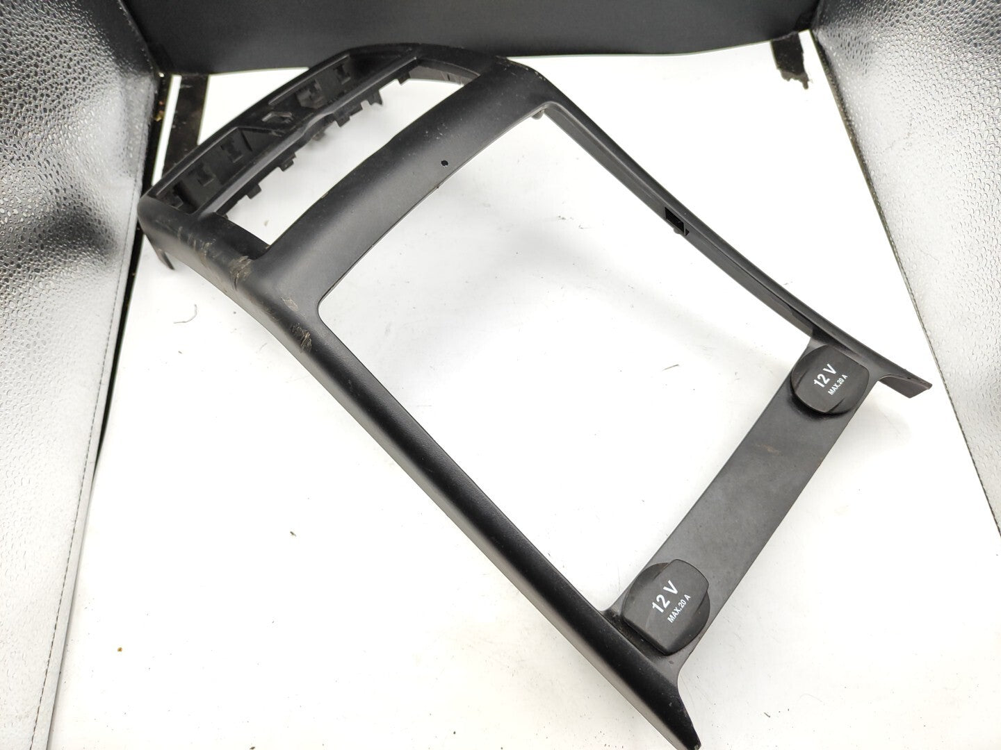 Mercedes GLS X166 GLE W292 W166 Center Console Rear Panel A1666807403