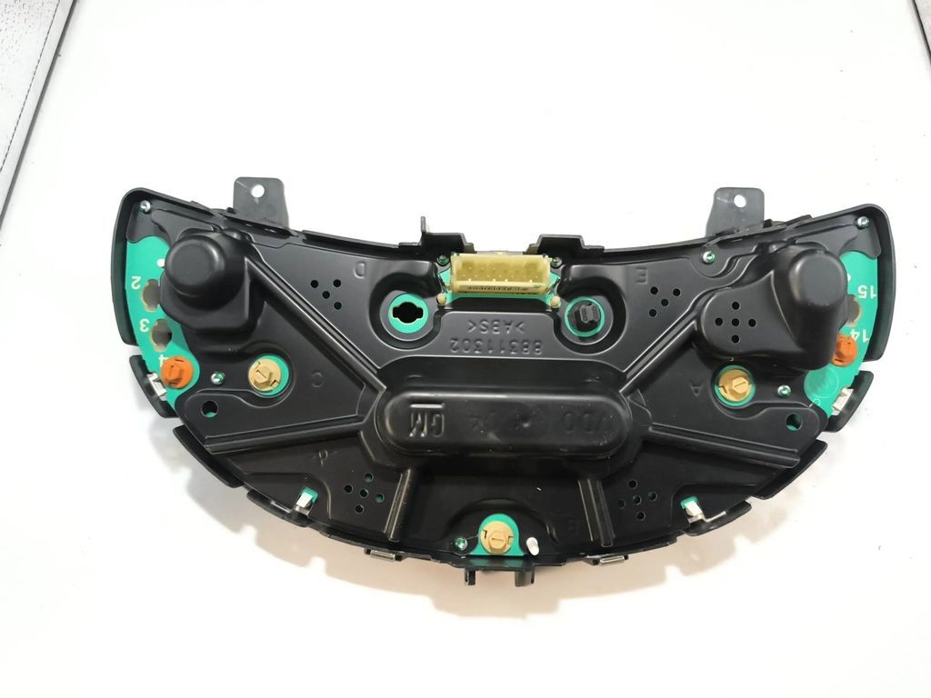 Opel Tigra B 1.4i 2005 LHD Petrol speedometer instrument cluster 13173364WW 