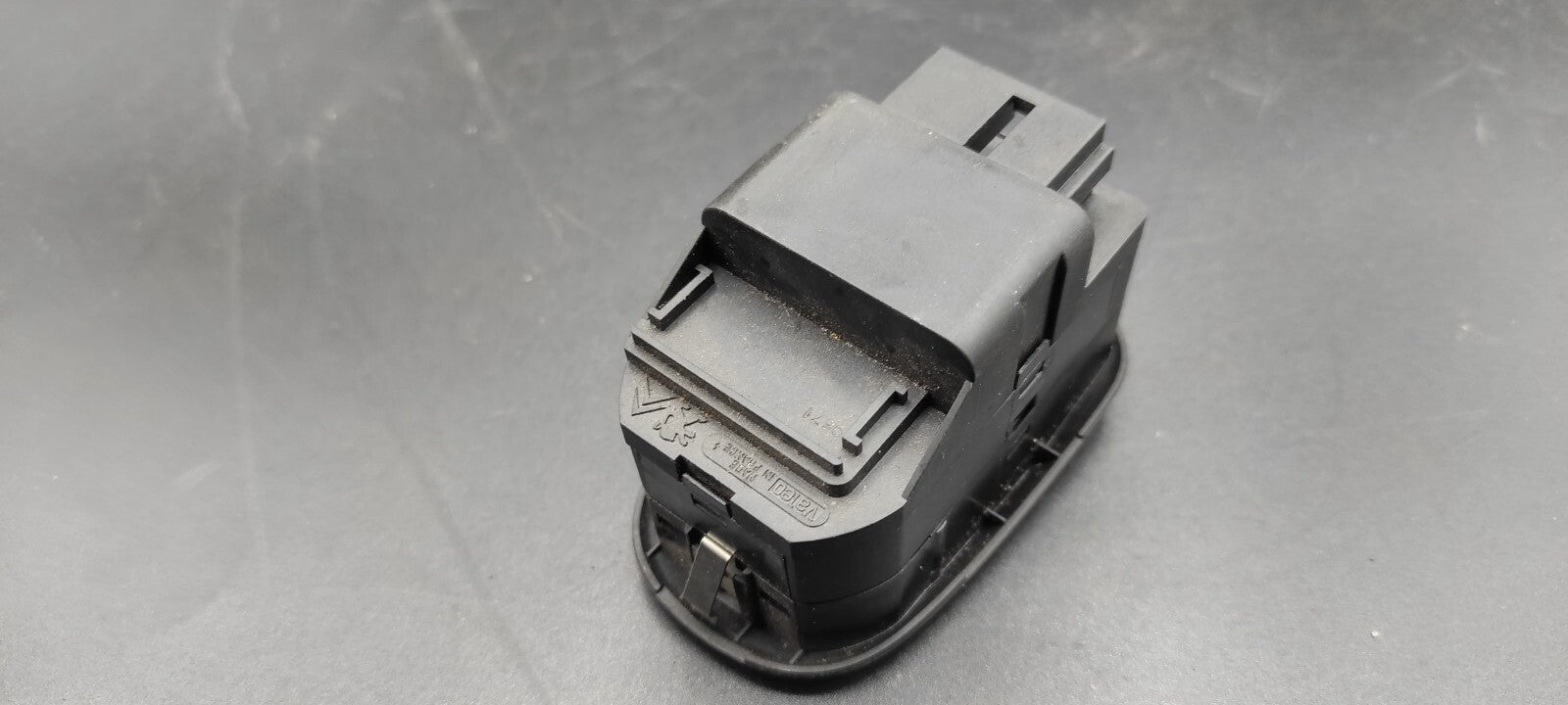 Peugeot 206 2001 LHD Front Left Electric Window Switch