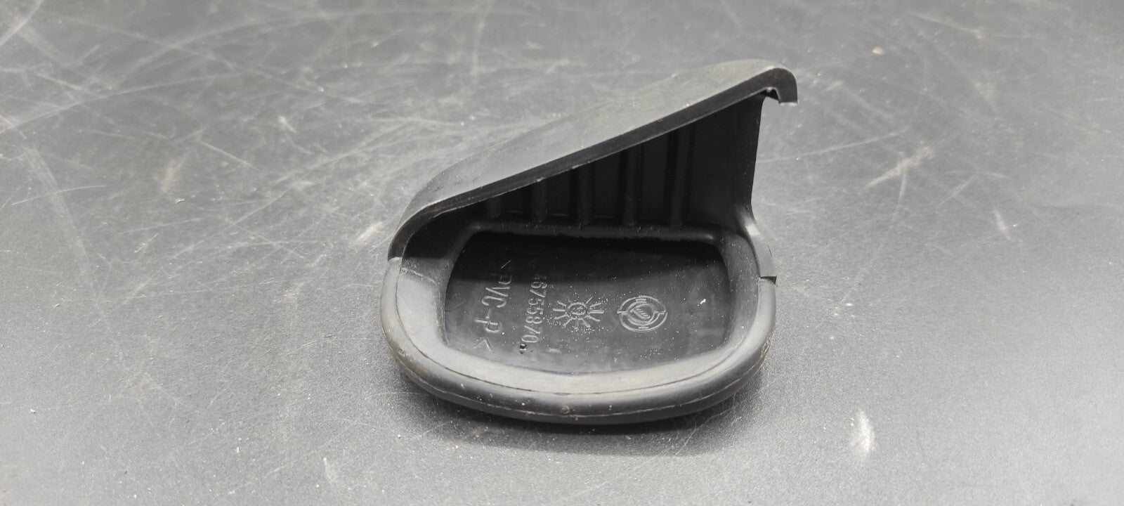 Alfa Romeo GT 2.0JTS 2004 Brake Pedal Rubber Pad Mount Insert 46755870